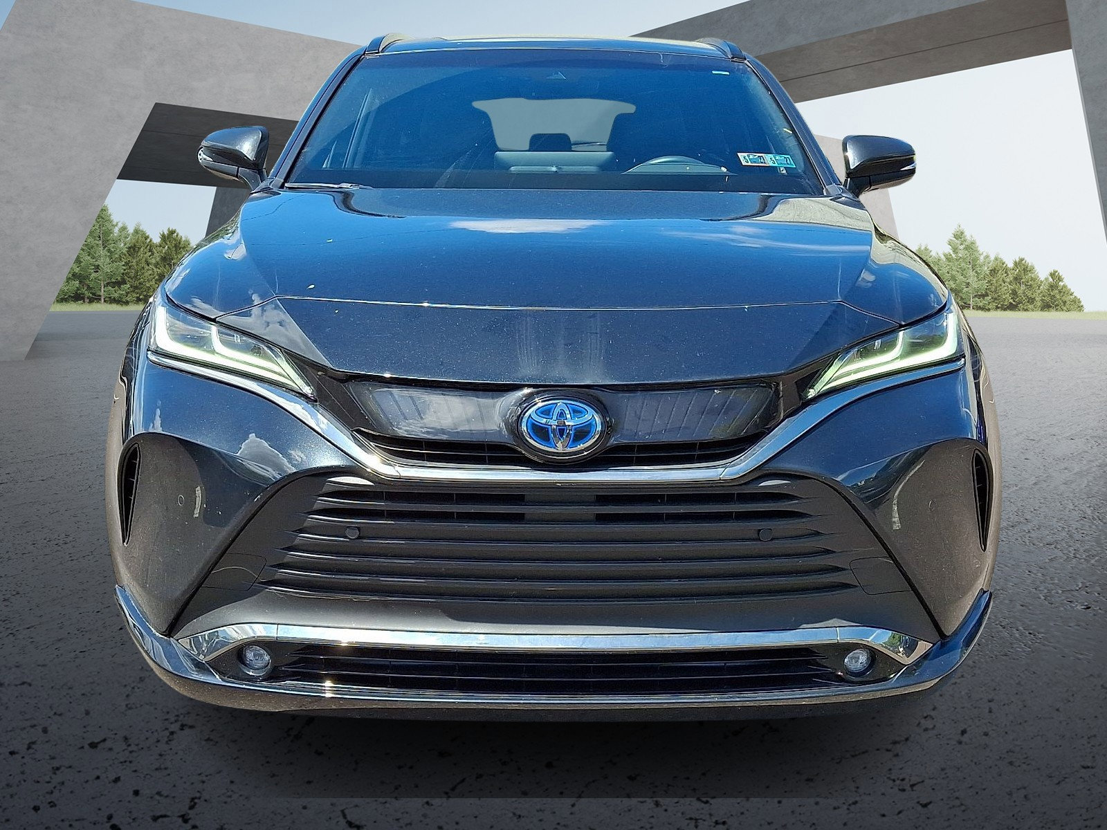 Certified 2024 Toyota Venza Nightshade AWD/4WD image 2