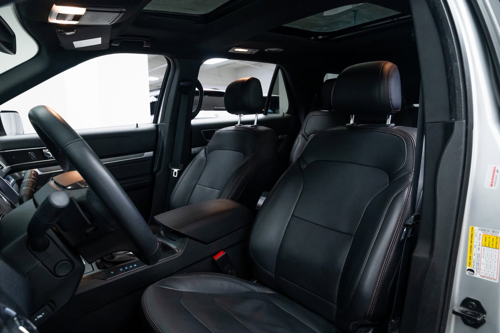 Used 2017 Ford Explorer Sport w/ Equipment Group 401A image 18