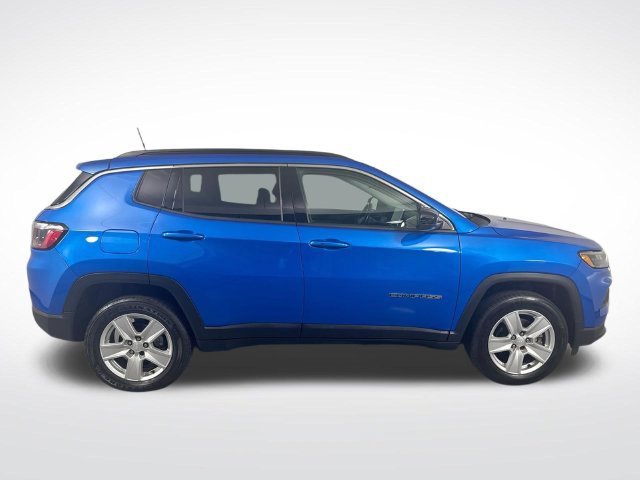 Used 2022 Jeep Compass Latitude w/ Convenience Group AWD/4WD image 35