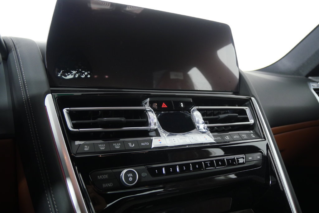Used 2026 BMW 840i xDrive AWD/4WD image 25