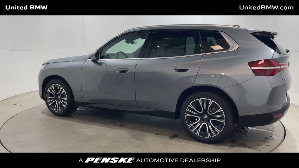 Used 2025 BMW X3 xDrive30i w/ Premium Package AWD/4WD image 6