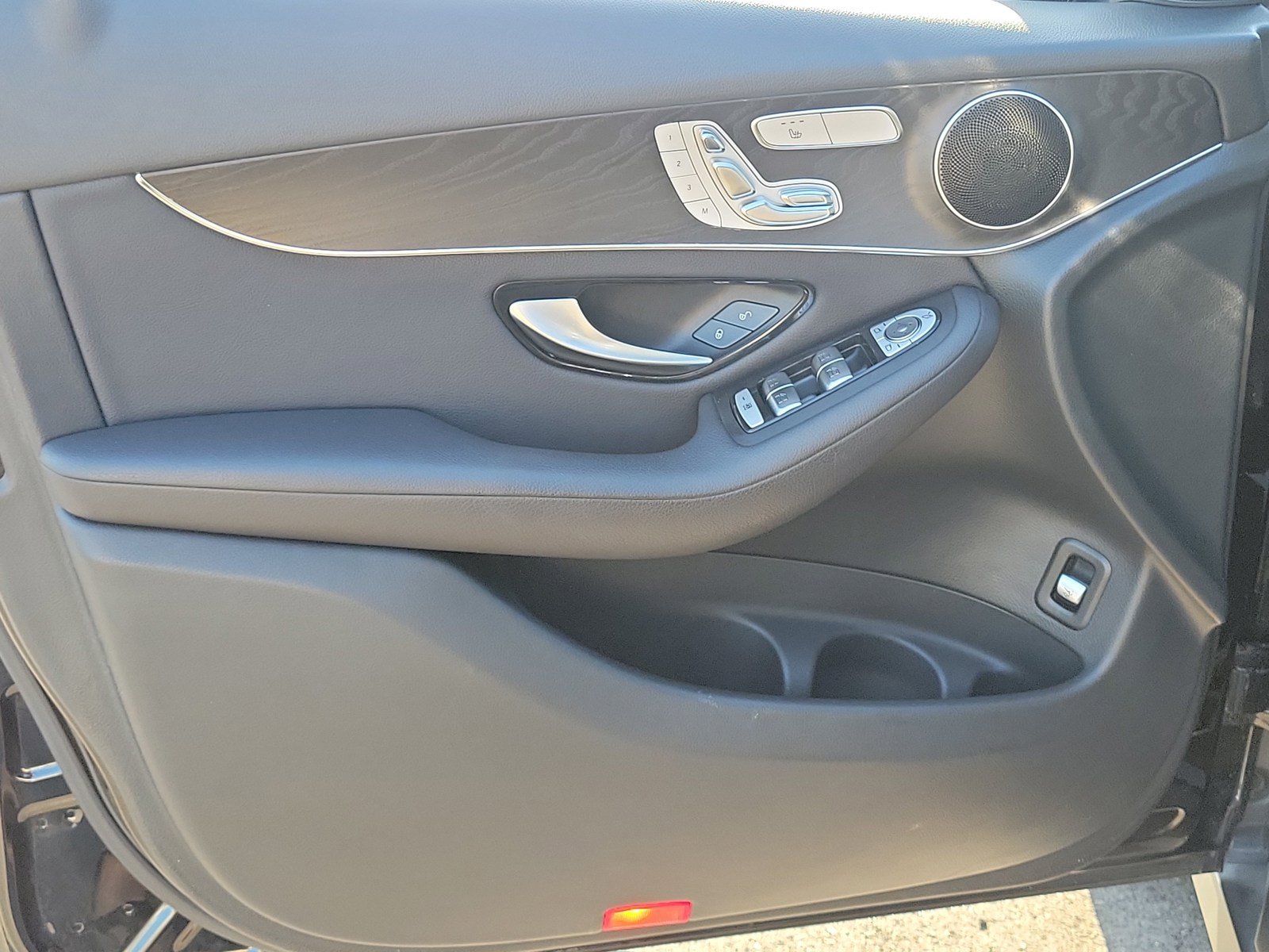 Used 2018 Mercedes-Benz GLC 300 image 13