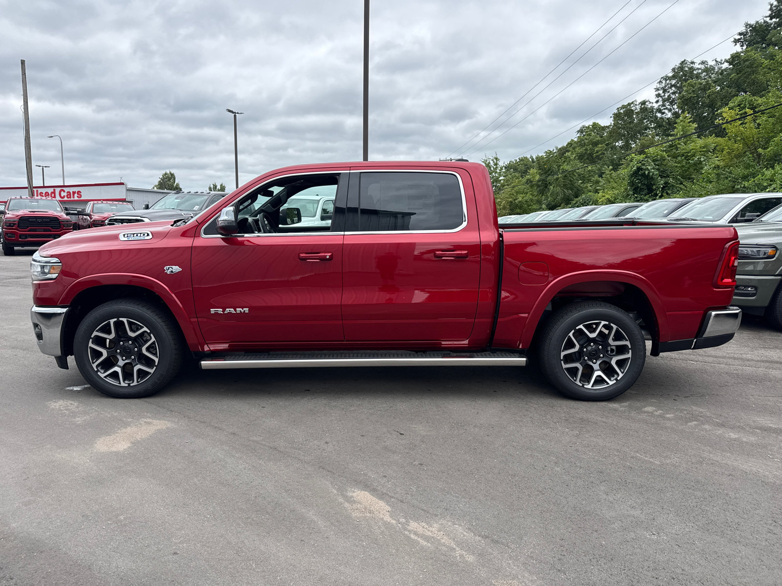 New 2026 RAM 1500 Laramie w/ Advanced Safety Group II AWD/4WD image 3