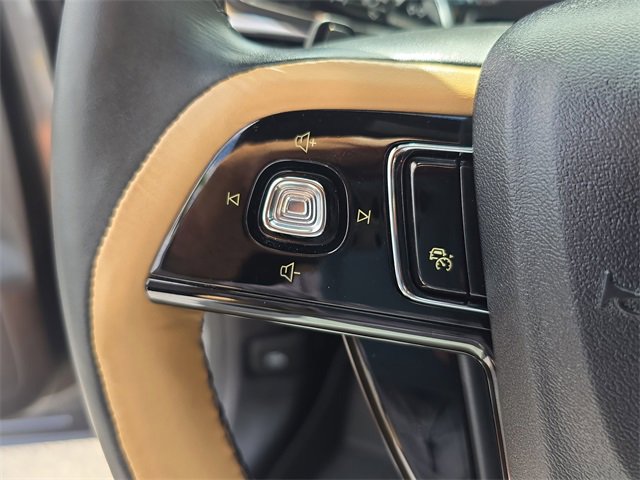 Used 2023 Lincoln Corsair Reserve image 19