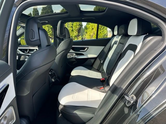 New 2026 Mercedes-Benz E 53 AMG e 4MATIC Sedan image 23