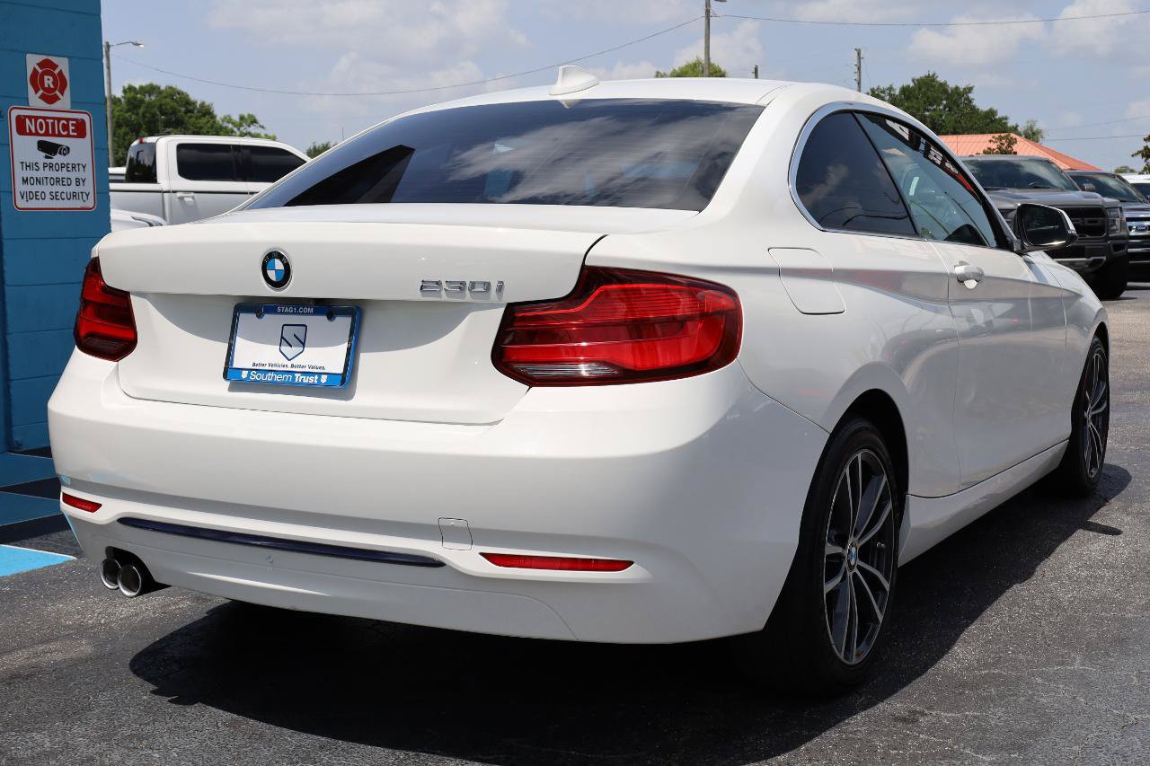 Used 2018 BMW 230i Coupe w/ Premium Package Enhanced RWD image 4