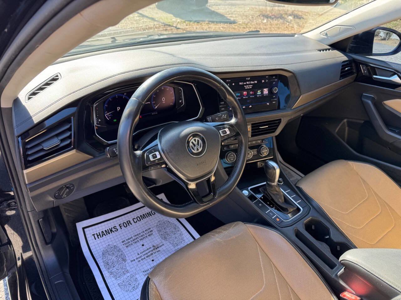 Used 2019 Volkswagen Jetta SEL Premium image 45