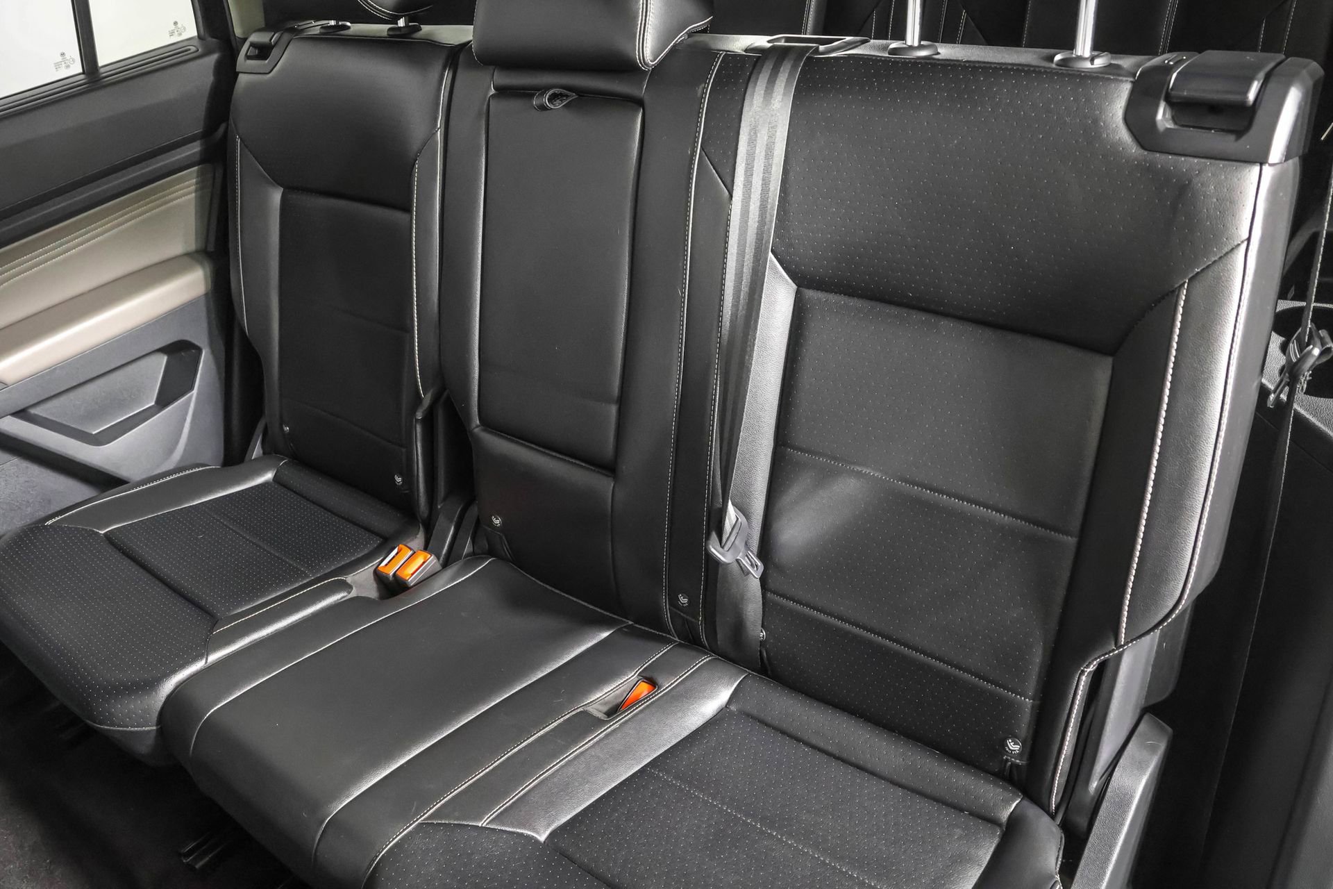 Used 2022 Volkswagen Atlas SE image 36