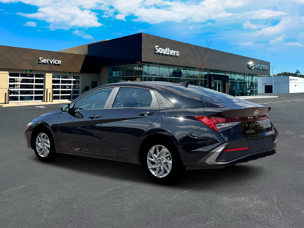 New 2026 Hyundai Elantra Hybrid FWD image 4