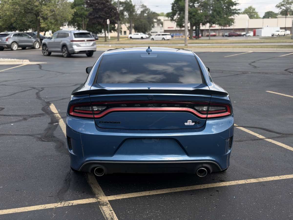 Used 2023 Dodge Charger R/T w/ Blacktop Package RWD image 7