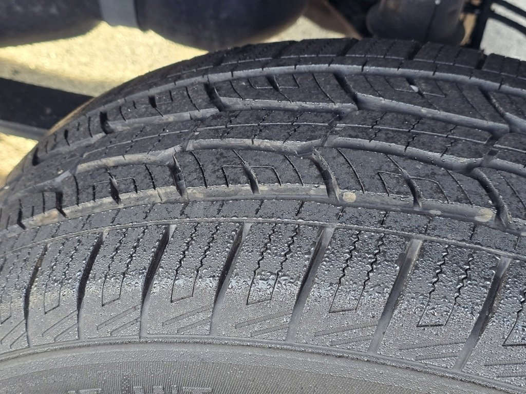 Used 2019 Ford F150 XLT w/ Equipment Group 302A Luxury image 12