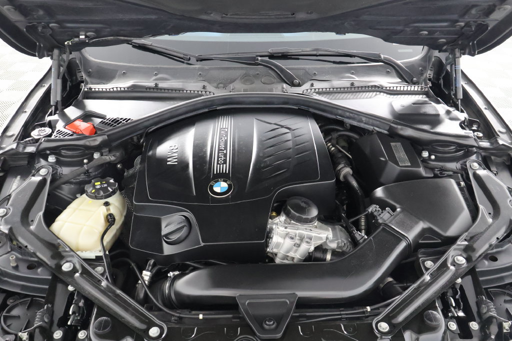 Used 2015 BMW 435i Convertible RWD image 15