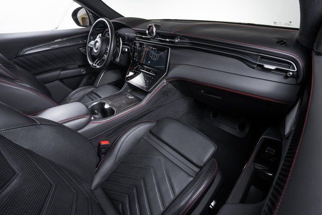 Used 2023 Maserati Grecale Modena image 45