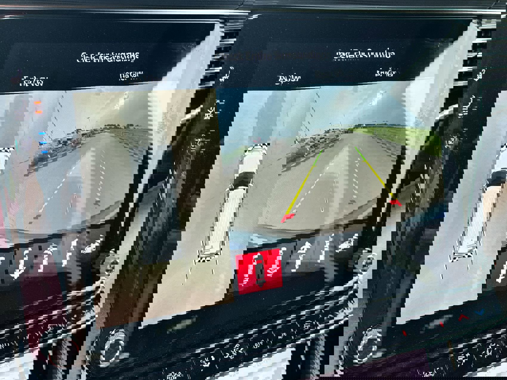 New 2024 Jeep Grand Wagoneer L w/ Rear Seat Video Group 1 image 17