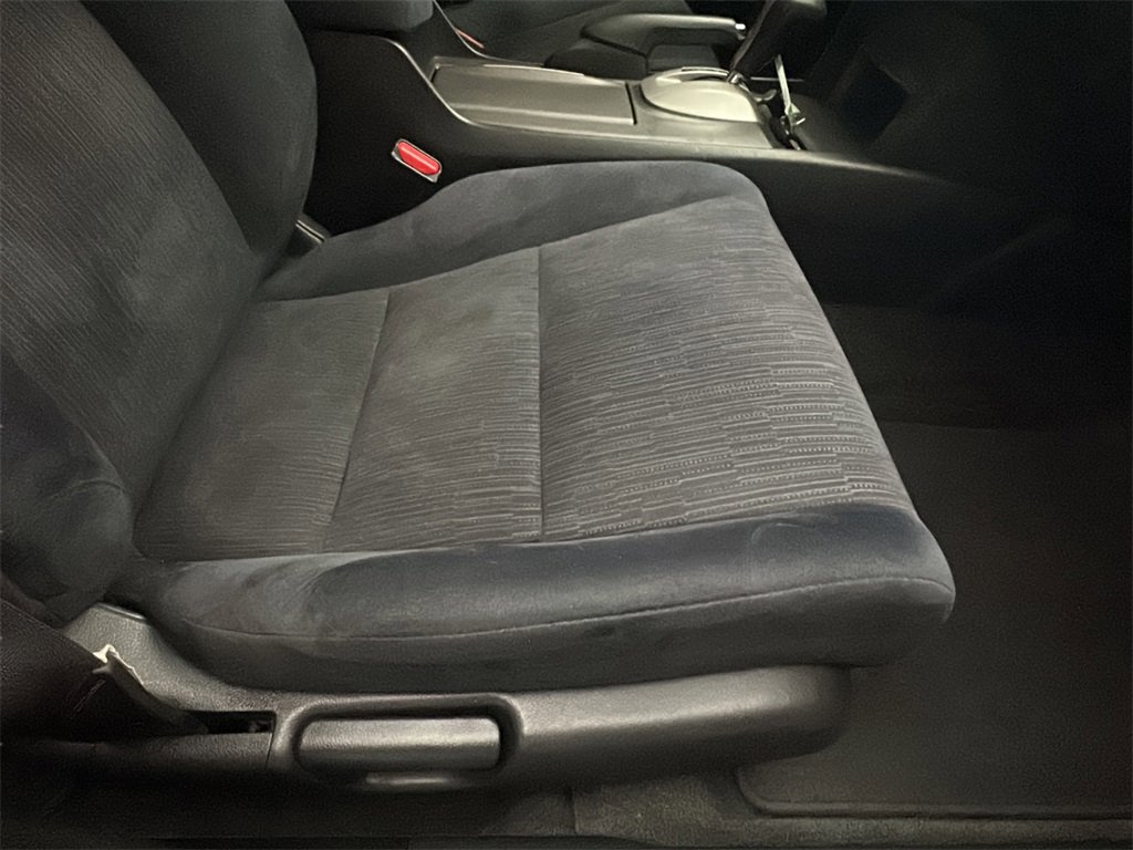 Used 2011 Honda Accord LX image 15