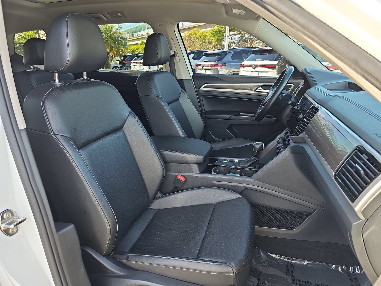 Used 2020 Volkswagen Atlas SEL FWD image 10
