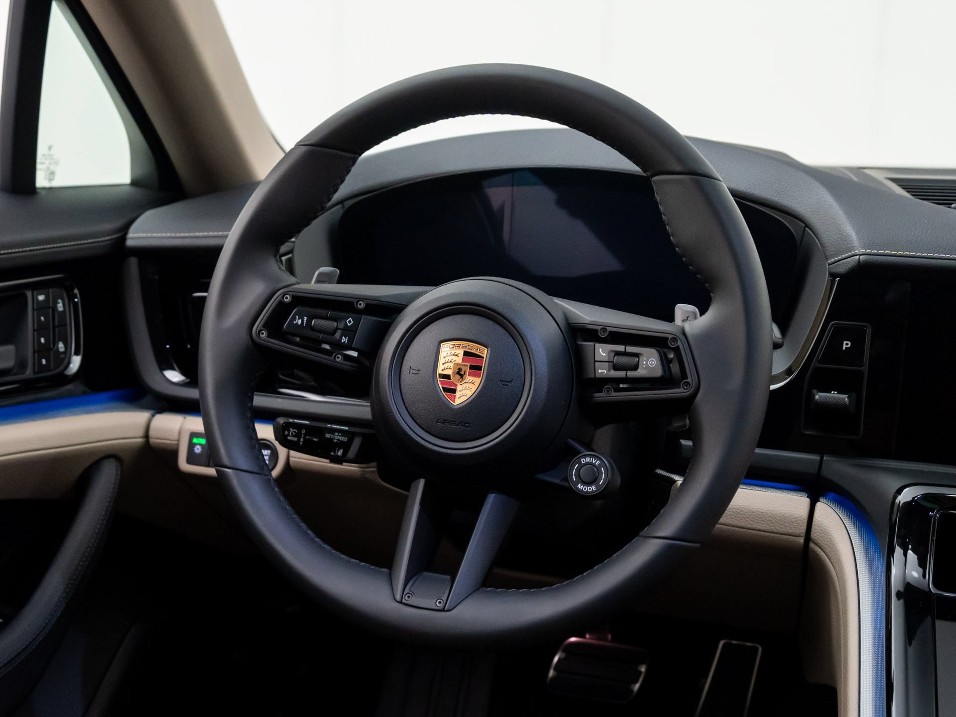 New 2026 Porsche Panamera 4 AWD/4WD image 12