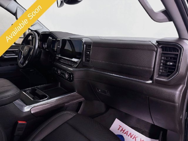Used 2024 Chevrolet Silverado 2500 LTZ w/ LTZ Plus Package AWD/4WD image 31
