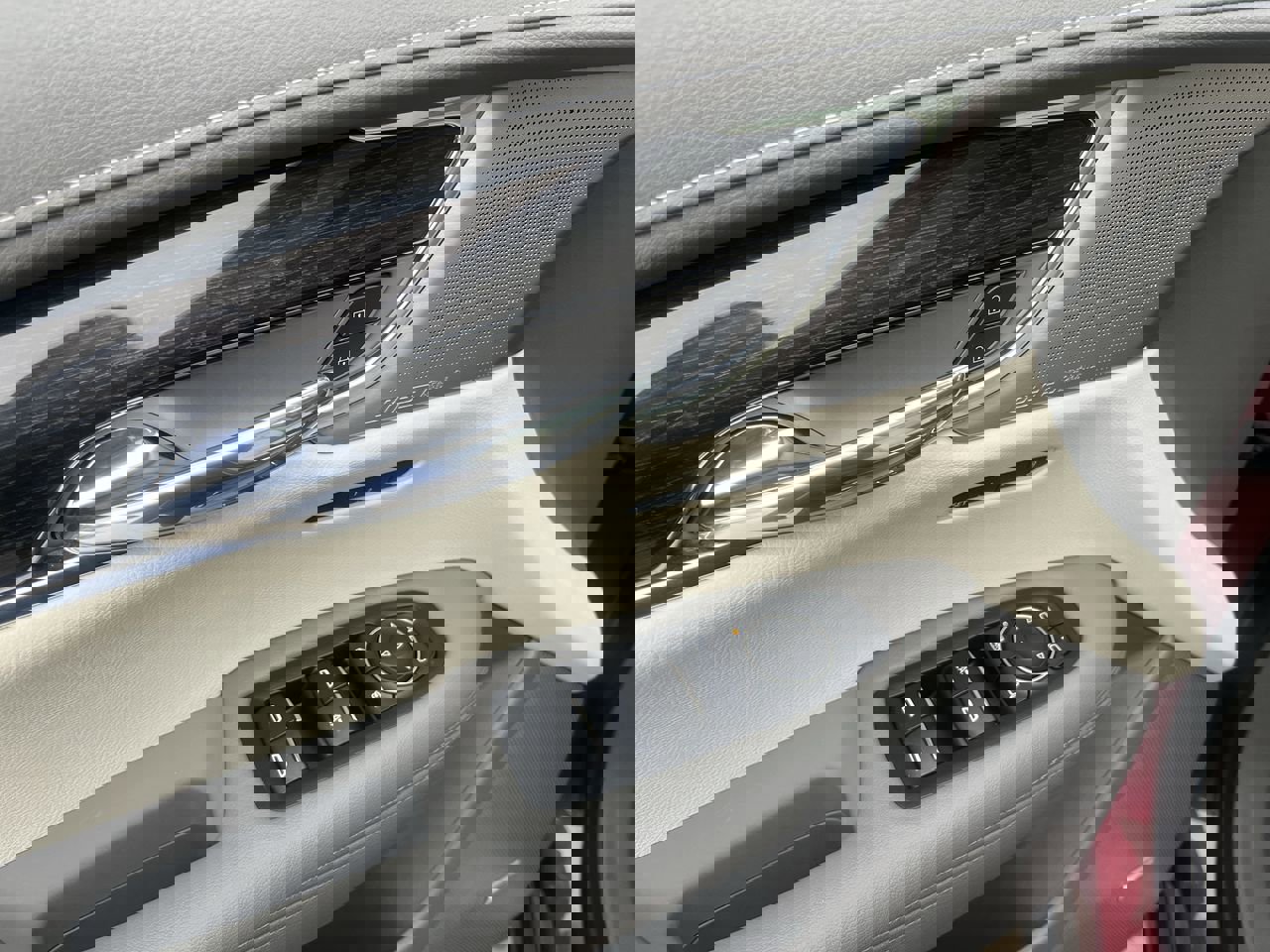 Used 2020 Cadillac XT6 Premium Luxury image 19