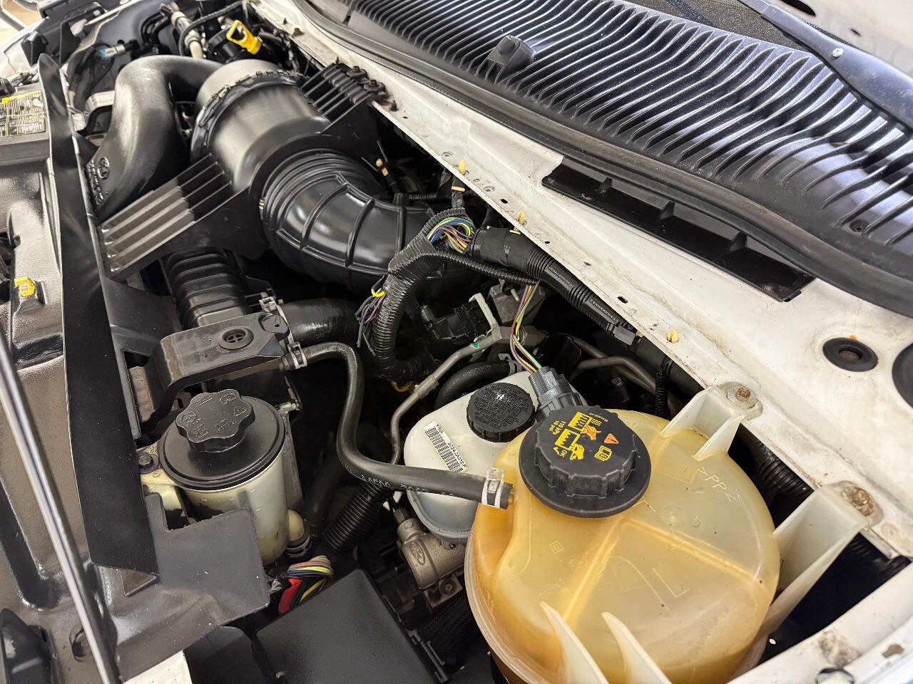 Used 2016 Ford E-350 and Econoline 350 Super Duty w/ Shuttle Bus Prep Package image 84