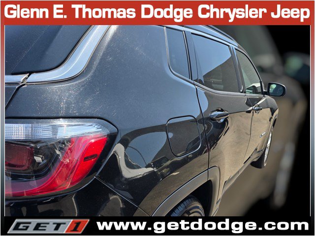 Certified 2024 Jeep Compass Latitude AWD/4WD image 10