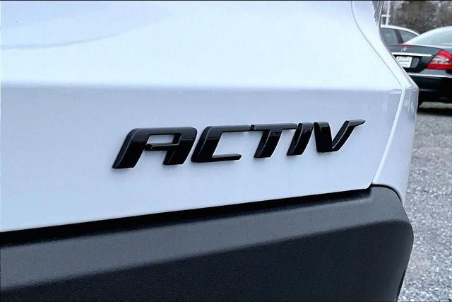 New 2026 Chevrolet Equinox ACTIV w/ Convenience Package III AWD/4WD image 9