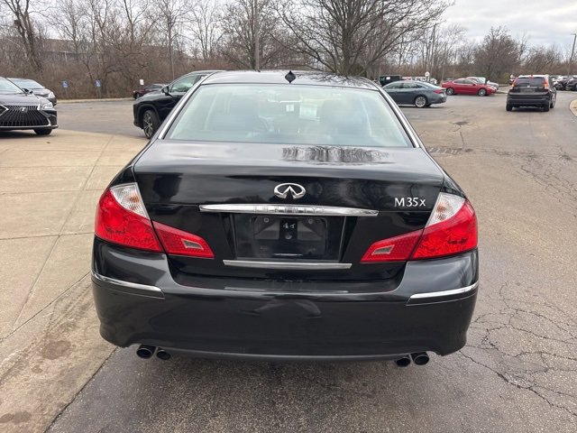 Used 2008 INFINITI M35 x w/ Technology Pkg image 4