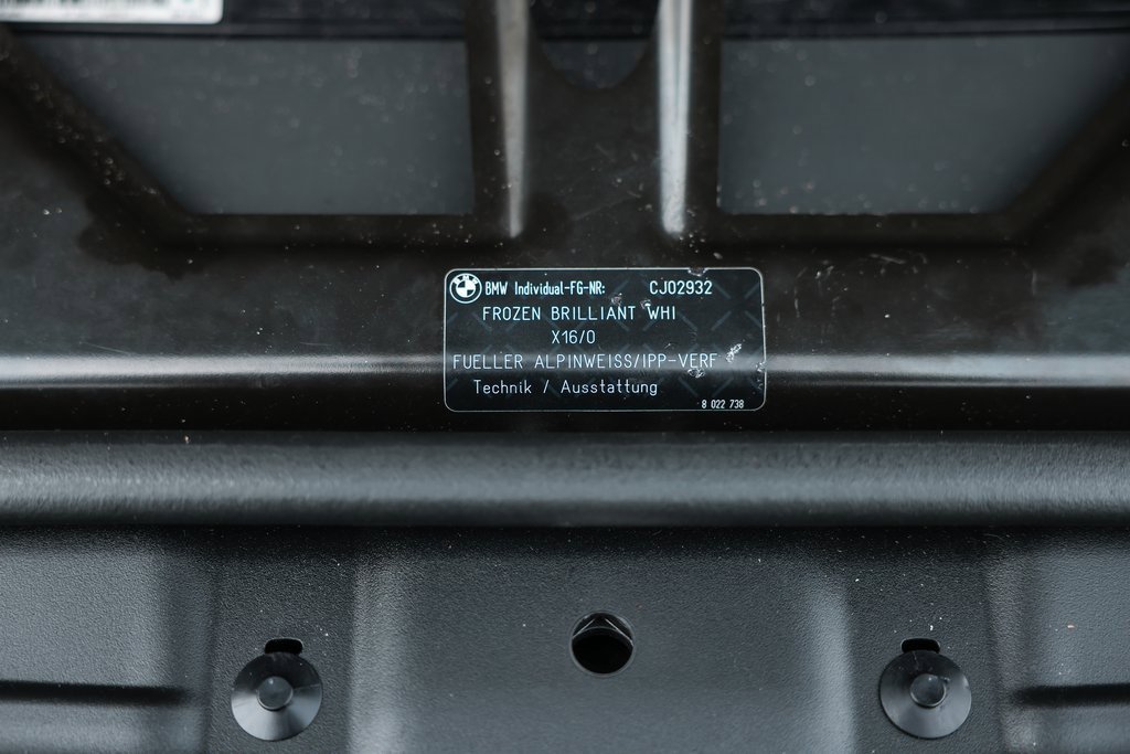 Used 2022 BMW M4 Competition w/ M Carbon Exterior Package image 34