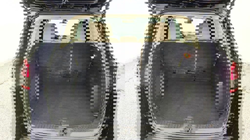 Used 2016 Ford Escape Titanium image 22