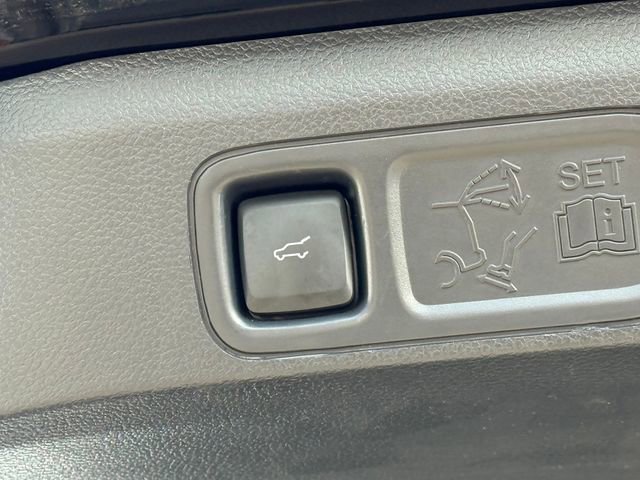 Certified 2022 Ford Expedition Platinum image 29