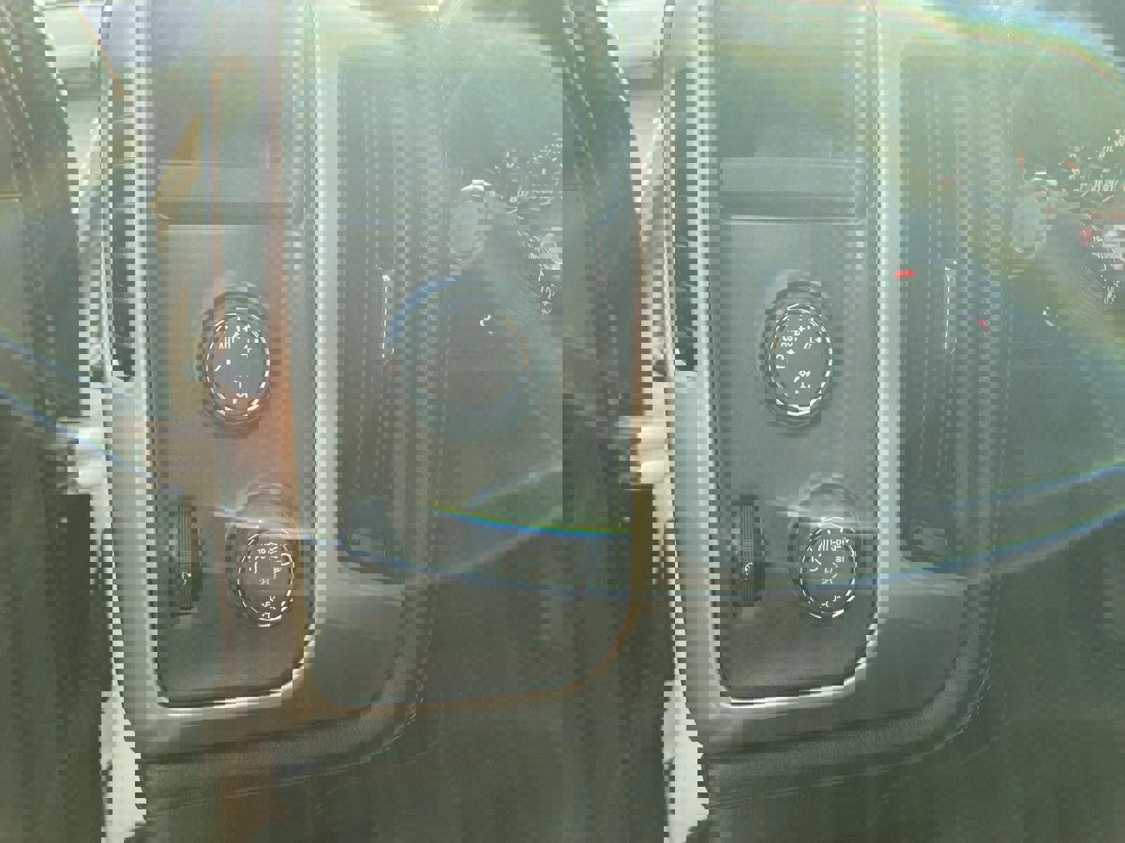 Used 2014 GMC Sierra 1500 Denali image 44