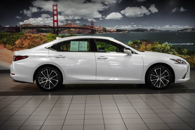 Certified 2025 Lexus ES 350 w/ Premium Package FWD image 5