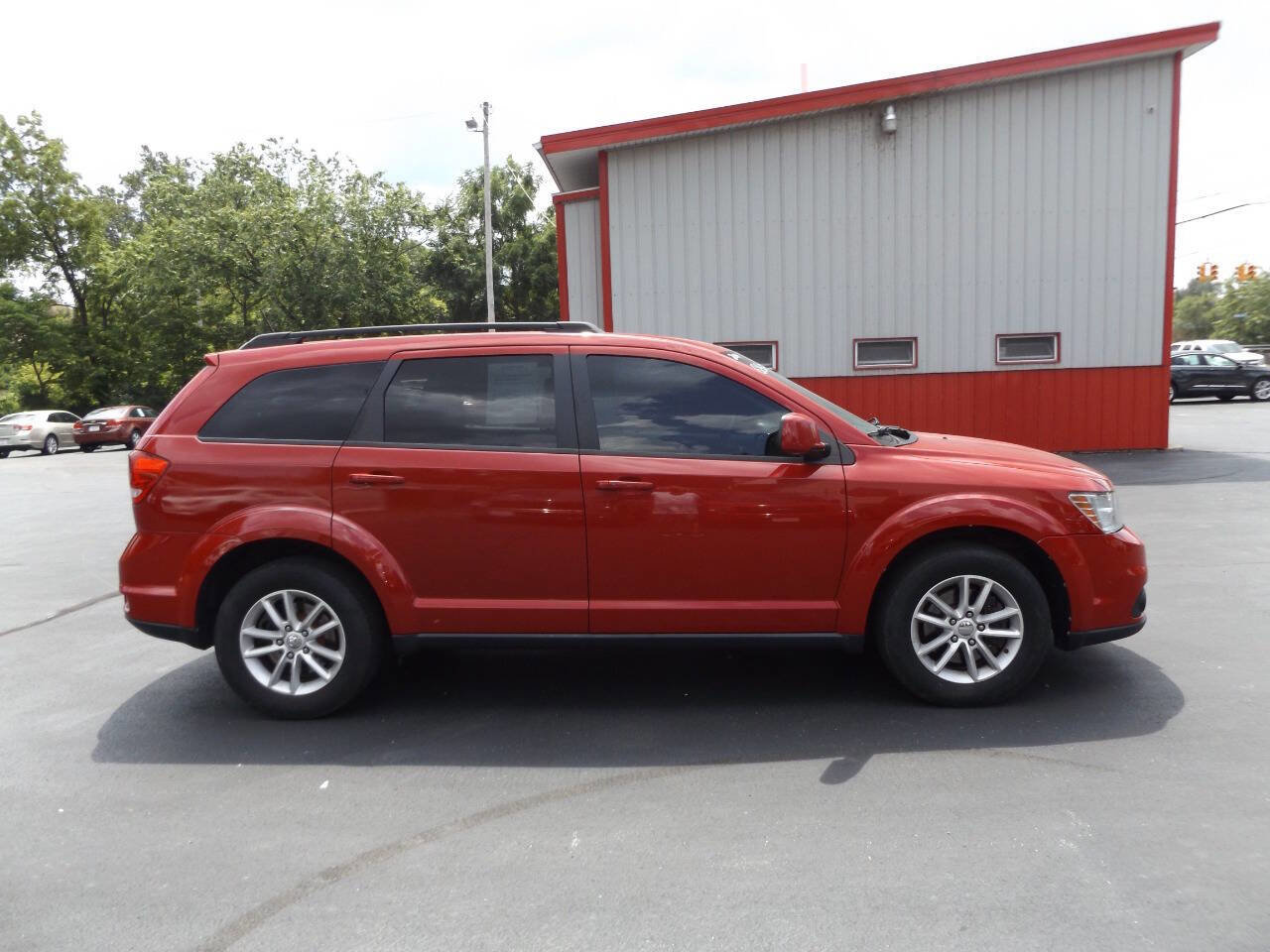Used 2014 Dodge Journey SXT w/ Flexible Seating Group image 6