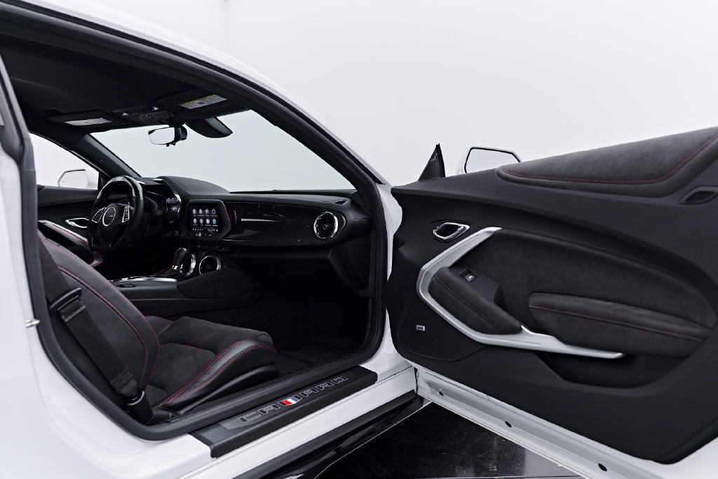Used 2021 Chevrolet Camaro ZL1 RWD image 36