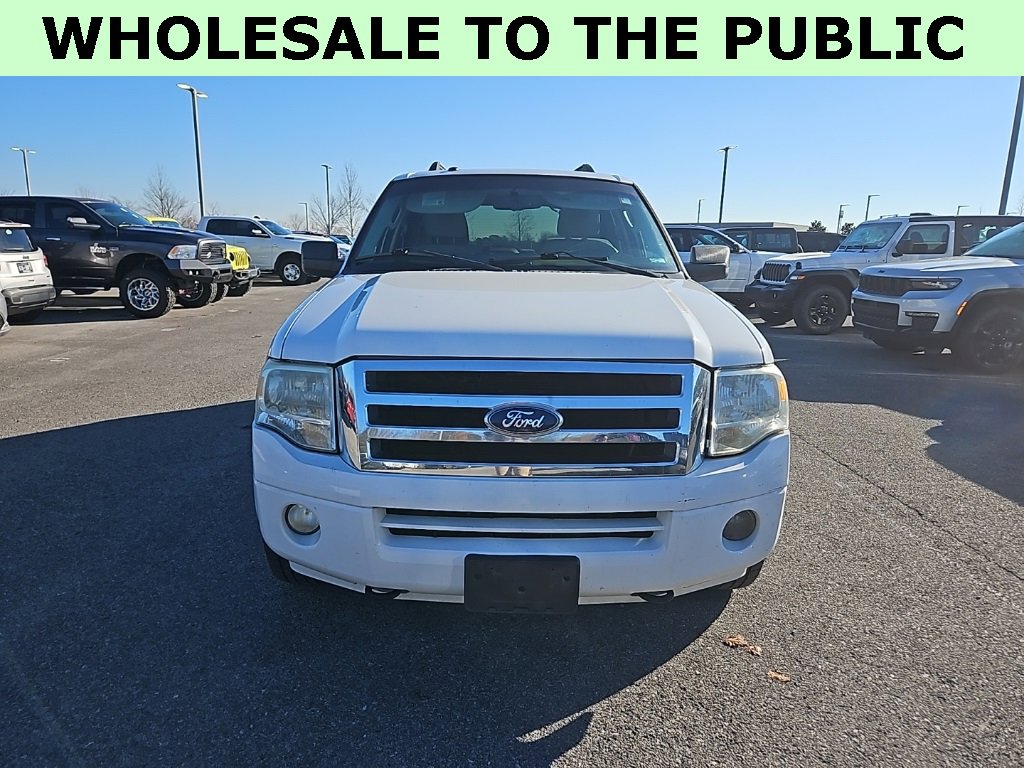 Used 2012 Ford Expedition XLT image 2