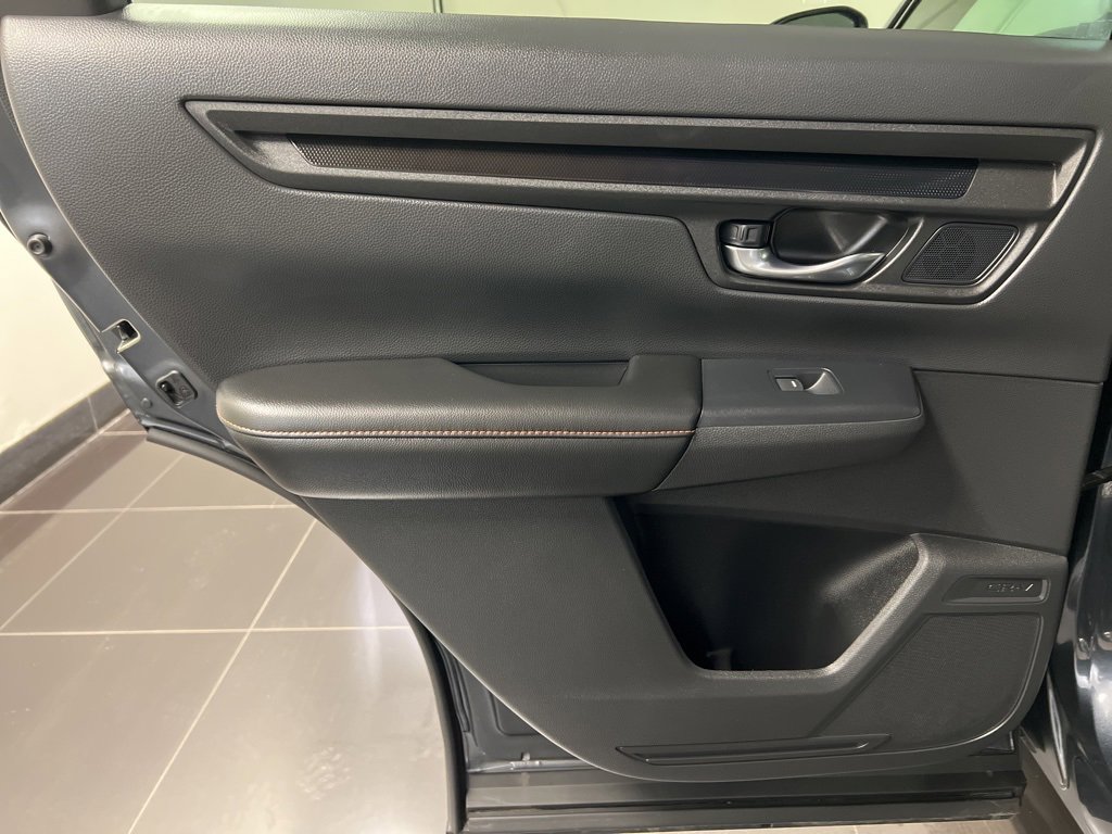 Used 2025 Honda CR-V Sport-L image 33