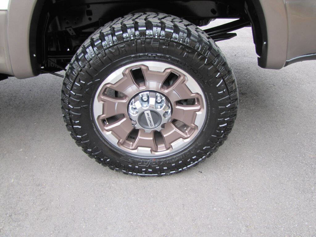 Used 2019 Ford F250 King Ranch w/ King Ranch Ultimate Package image 32