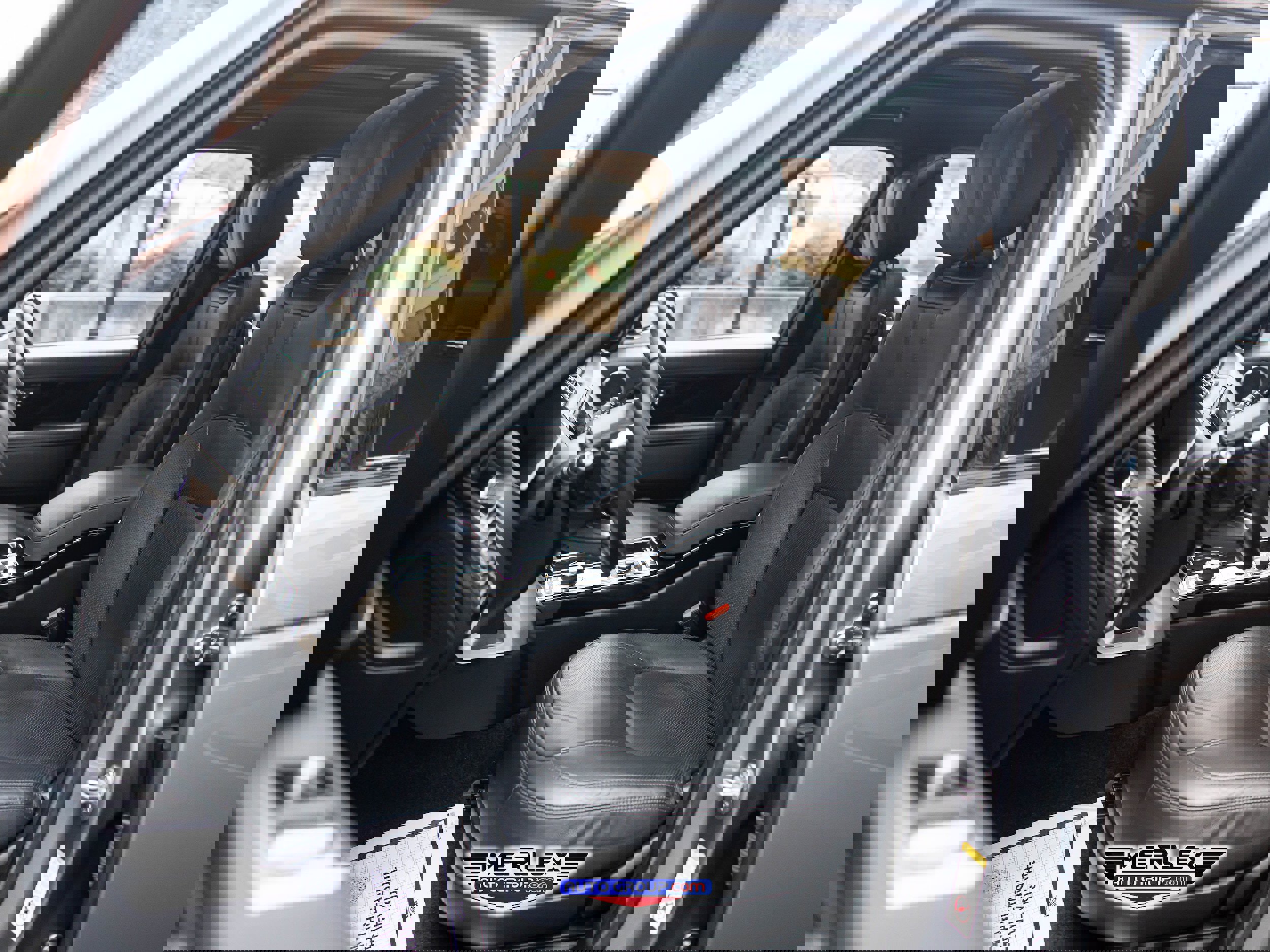 Used 2022 Land Rover Range Rover Westminster Edition image 16