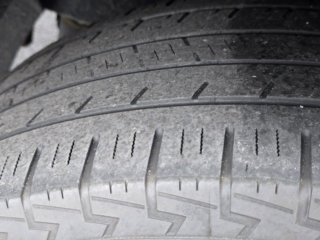 Used 2023 MAZDA CX-9 Touring image 13