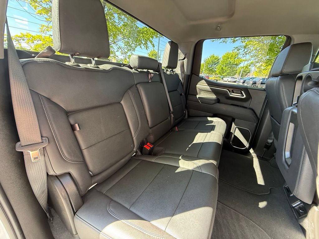 Used 2026 GMC Sierra 1500 SLT AWD/4WD image 29