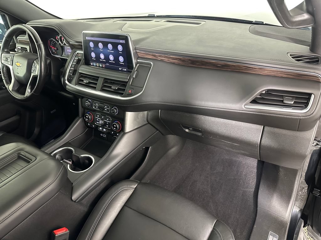 Used 2021 Chevrolet Tahoe LT w/ LT Signature Package AWD/4WD image 37