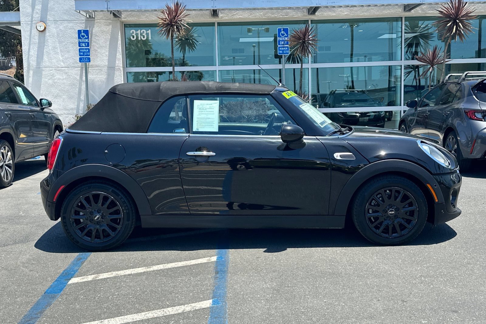 Used 2018 MINI Cooper Convertible FWD image 3