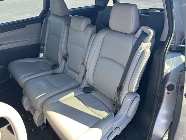 Used 2023 Honda Odyssey EX-L image 18