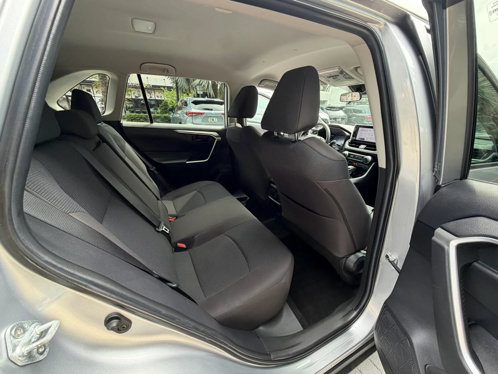 Used 2023 Toyota RAV4 LE FWD image 17