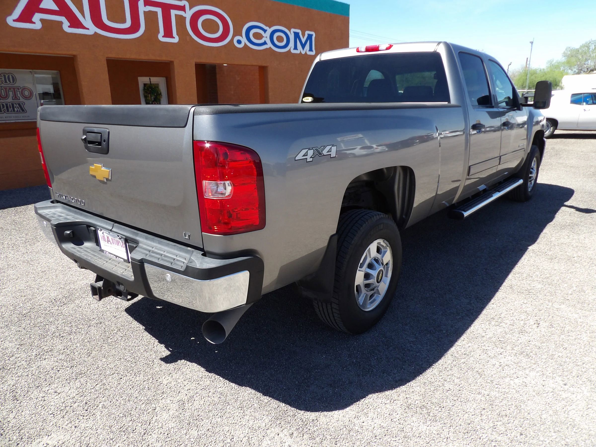 Used 2012 Chevrolet Silverado 2500 LT w/ Interior Plus Package image 8