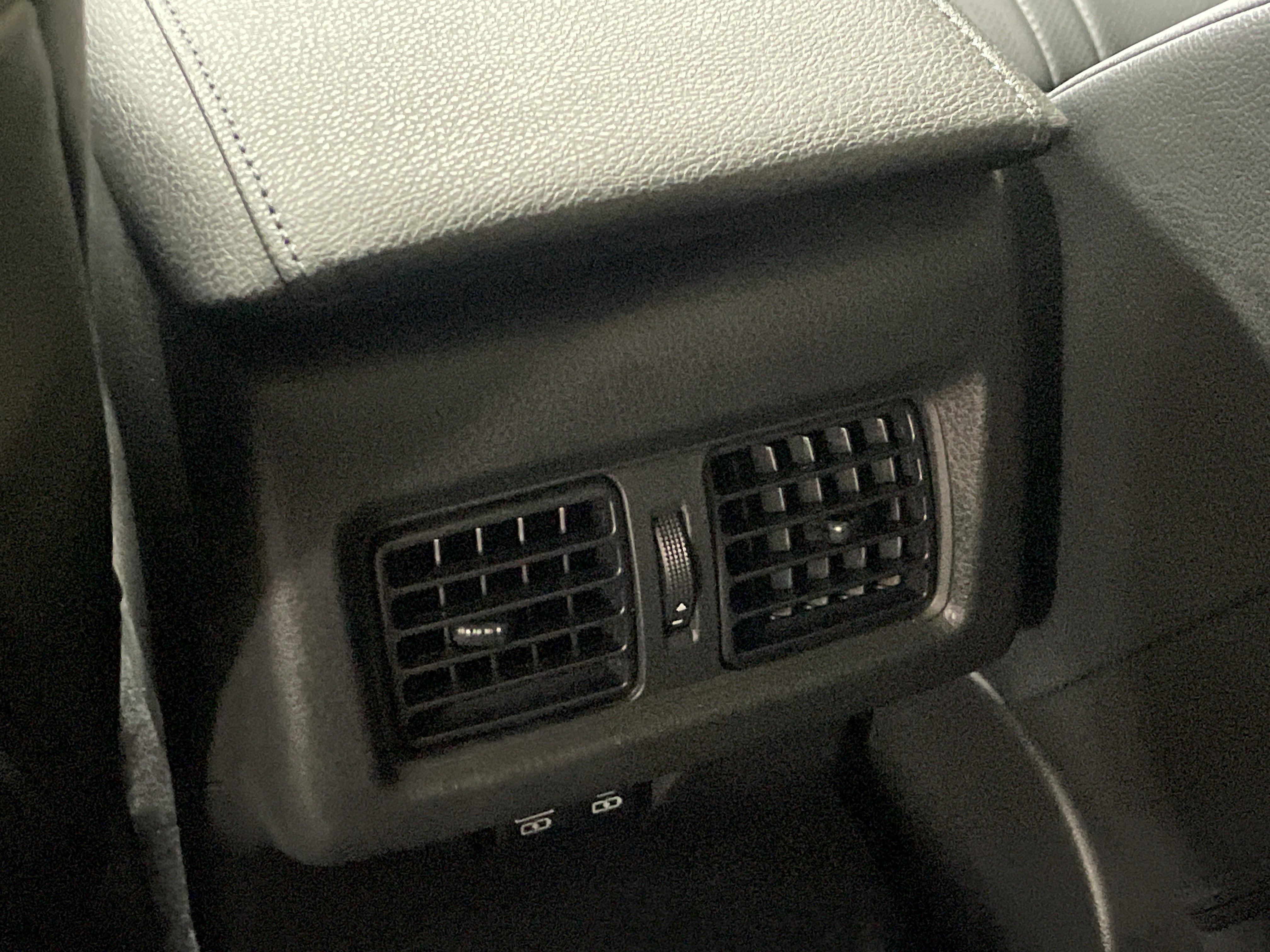 Used 2026 Toyota Camry XSE FWD image 29