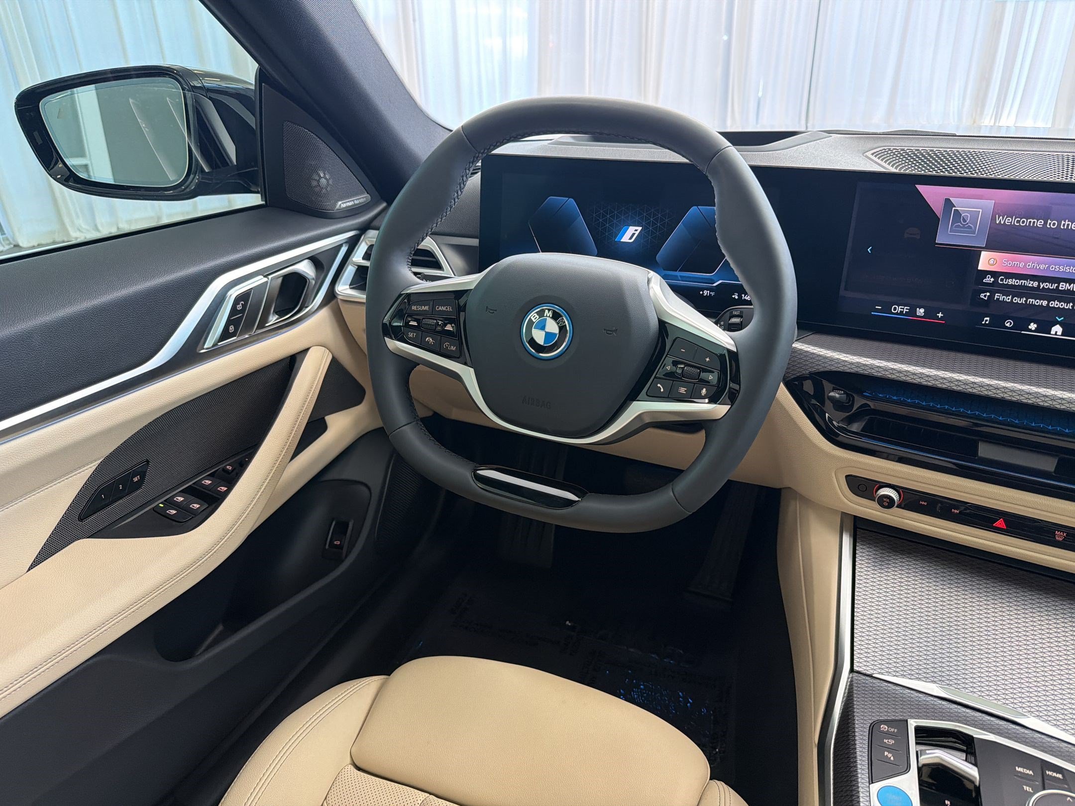 Used 2025 BMW i4 eDrive40 w/ Premium Package RWD image 30
