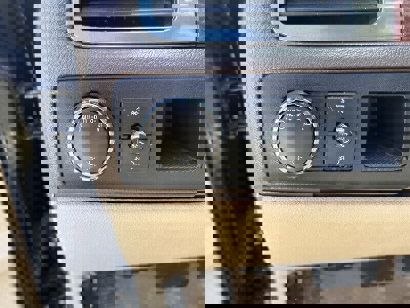 Used 2007 GMC Yukon SLT w/ SLT Preferred Equipment Group image 31