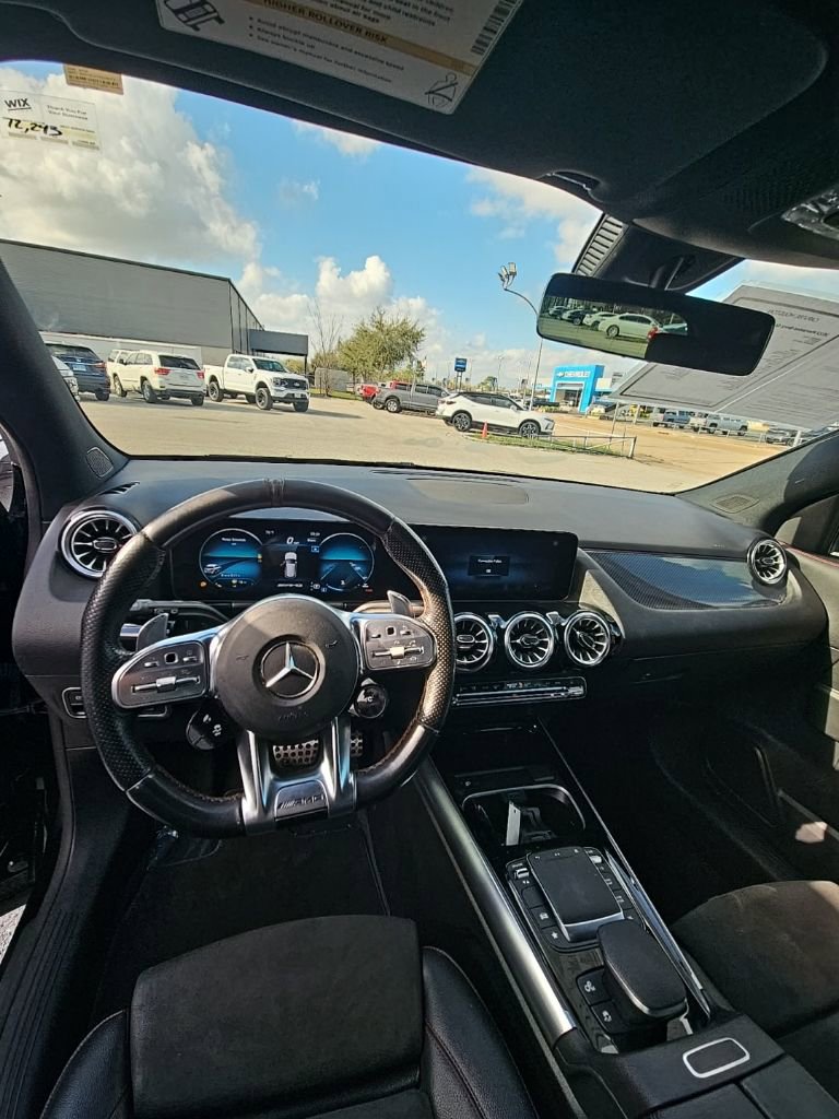 Used 2022 Mercedes-Benz GLA 35 AMG 4MATIC image 16