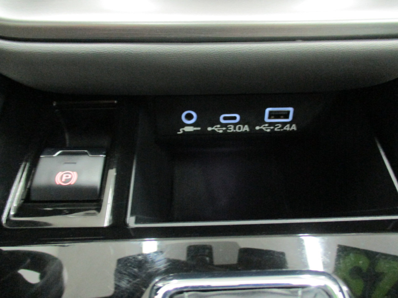 Used 2025 Subaru Outback Premium image 20